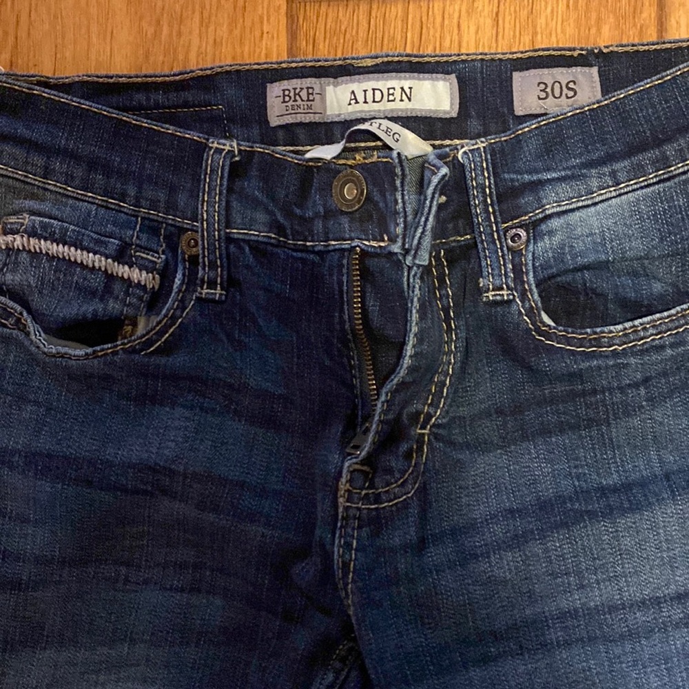 Men’s BKE aiden size 30S